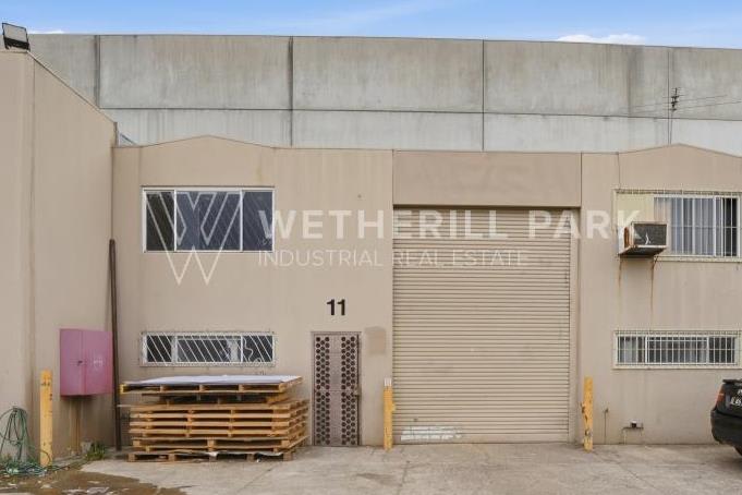 Factory, Warehouse & Industrial commercial property leased at Wetherill Park NSW 2164