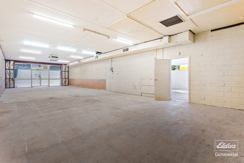 Shop & Retail commercial property for lease at 352 Dean Street Frenchville QLD 4701 Shop & Retail commercial property for lease at 352 Dean Street Frenchville QLD 4701