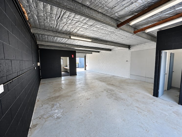 Factory, Warehouse & Industrial commercial property for lease at 5/122 Brisbane Road Labrador QLD 4215 Factory, Warehouse & Industrial commercial property for lease at 5/122 Brisbane Road Labrador QLD 4215