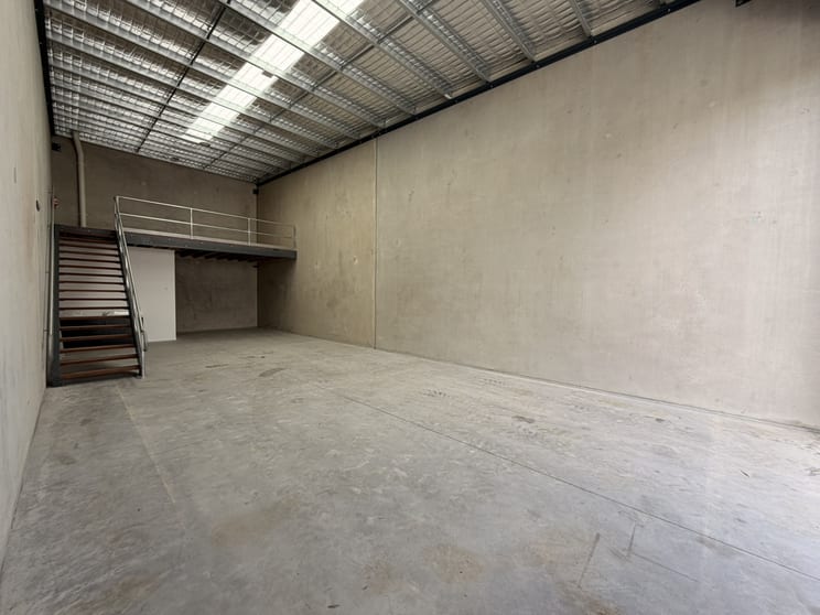 Factory, Warehouse & Industrial commercial property leased at 33/248-256 Quanda Road Coolum Beach QLD 4573