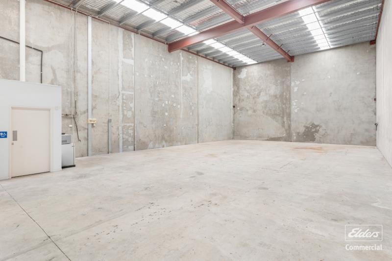 Factory, Warehouse & Industrial commercial property for lease at 92-98 McLaughlin Street Kawana QLD 4701