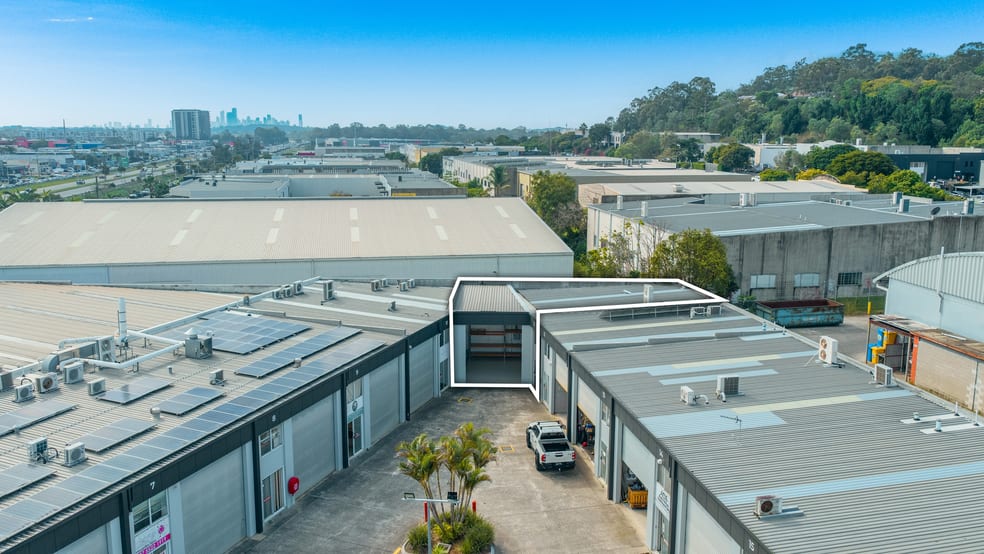 Showrooms / Bulky Goods commercial property for lease at 11/4 Fremantle Street Burleigh Heads QLD 4220