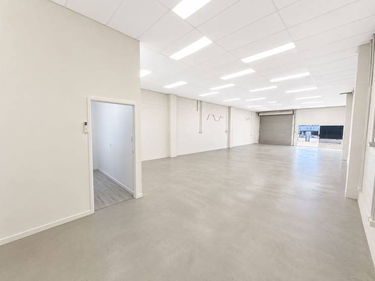 Showrooms / Bulky Goods commercial property for lease at 2/46 Compton Road Underwood QLD 4119 Showrooms / Bulky Goods commercial property for lease at 2/46 Compton Road Underwood QLD 4119