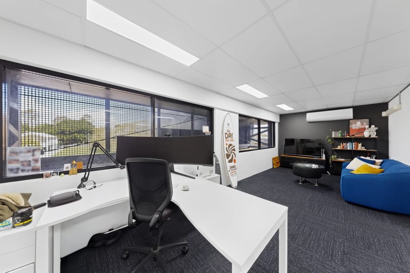 Factory, Warehouse & Industrial commercial property for lease at 1/44 Milsom Street Coorparoo QLD 4151