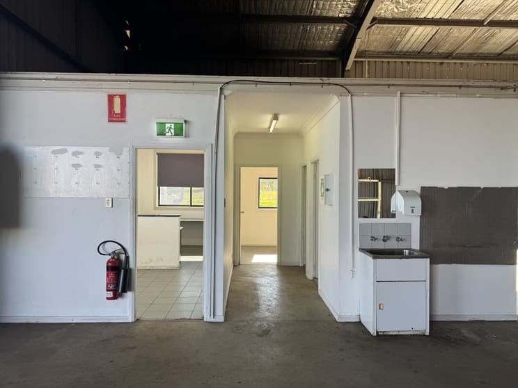 Factory, Warehouse & Industrial commercial property for lease at 2 Burraway Road Brocklehurst NSW 2830 Factory, Warehouse & Industrial commercial property for lease at 2 Burraway Road Brocklehurst NSW 2830