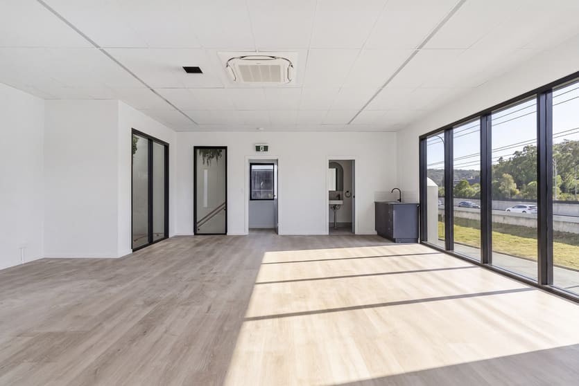 Showrooms / Bulky Goods commercial property for lease at 10 Pacific Highway Burleigh Heads QLD 4220