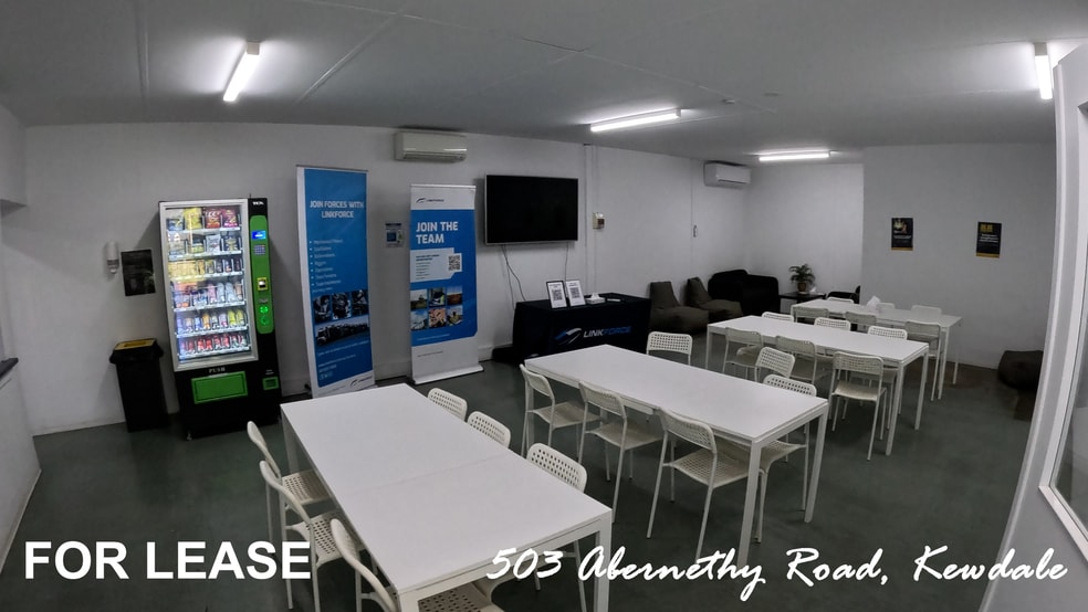 Factory, Warehouse & Industrial commercial property for lease at 503 Abernethy Road Kewdale WA 6105