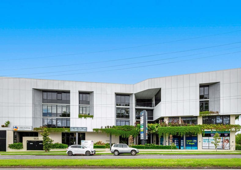 Medical / Consulting commercial property for sale at 301-309/1808 Logan Road Upper Mount Gravatt QLD 4122