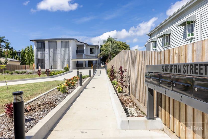 Medical / Consulting commercial property for sale at 5 Griffin Street & 5 Howard Street Mackay QLD 4740
