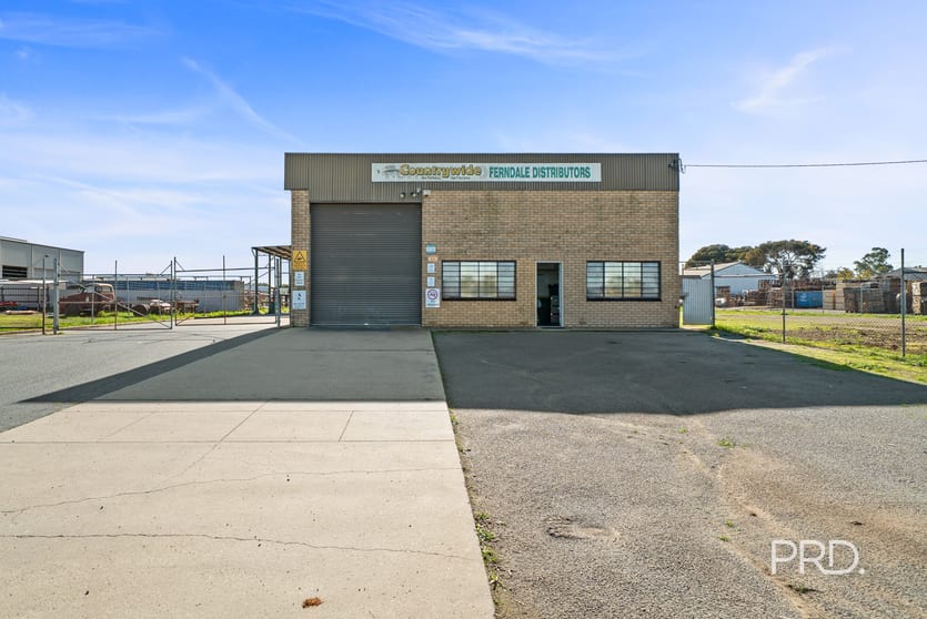 Factory, Warehouse & Industrial commercial property for sale at 289 Copland Street Wagga Wagga NSW 2650 Factory, Warehouse & Industrial commercial property for sale at 289 Copland Street Wagga Wagga NSW 2650