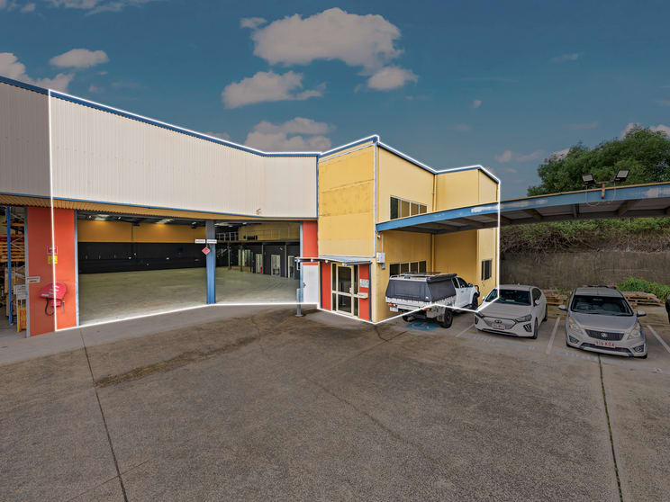 Factory, Warehouse & Industrial commercial property for sale at 8/1318 Boundary Road Wacol QLD 4076