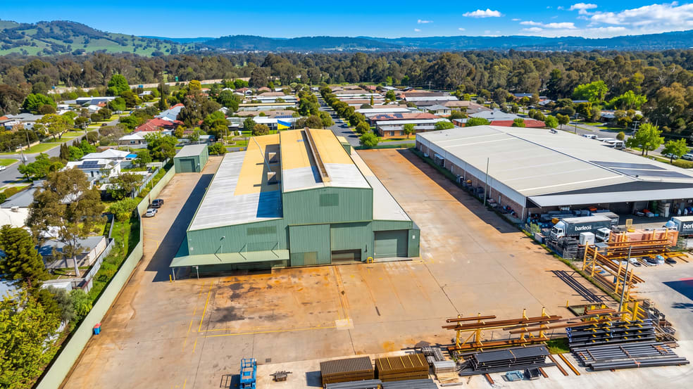 Factory, Warehouse & Industrial commercial property for sale at 513 Atkins Street South Albury NSW 2640