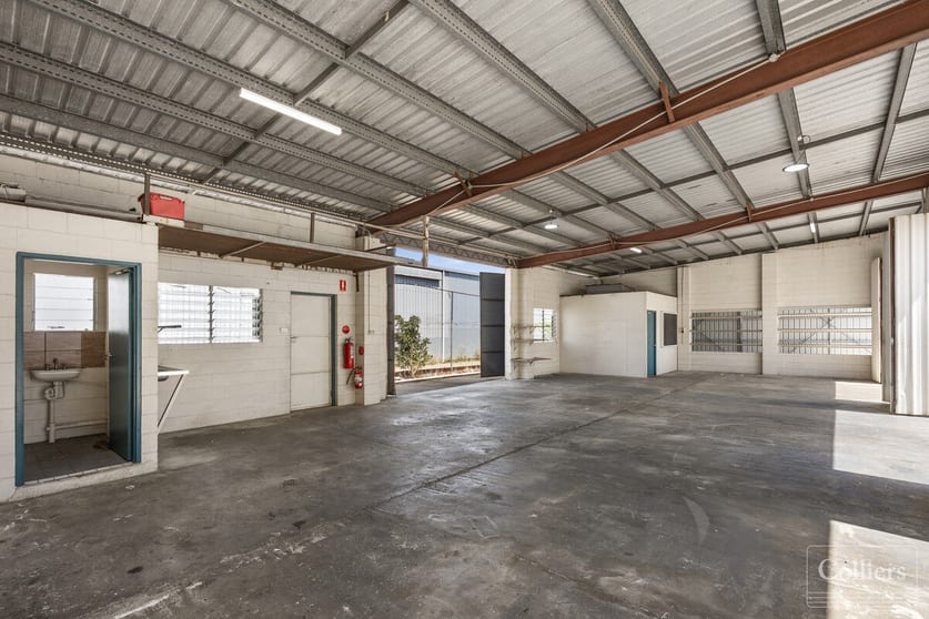 Factory, Warehouse & Industrial commercial property for sale at 9 Camuglia Street Garbutt QLD 4814 Factory, Warehouse & Industrial commercial property for sale at 9 Camuglia Street Garbutt QLD 4814