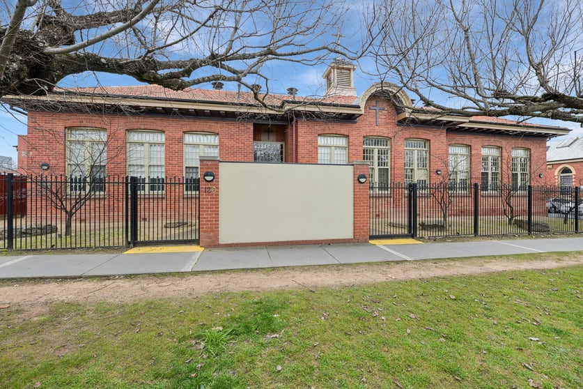 Offices commercial property for lease at 120 Hargreaves Street Bendigo VIC 3550