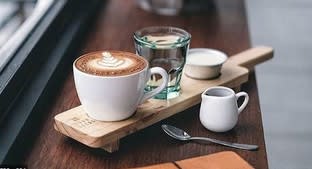 Very Low Rent Cafe in Highly Desired Innerwest Pocket