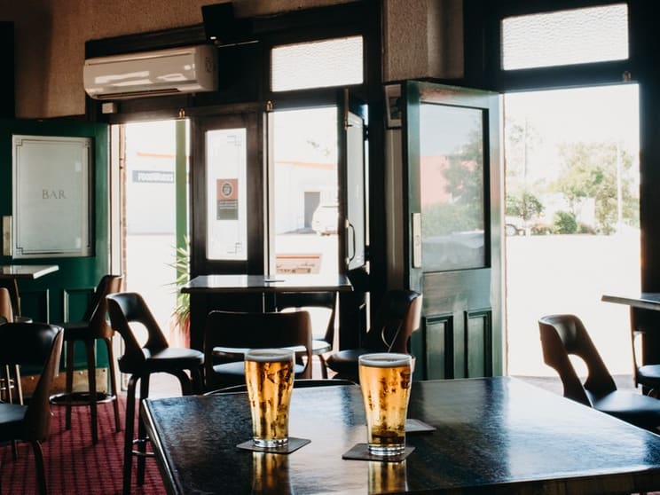 Freehold Hotel for Sale - Tottenham Hotel