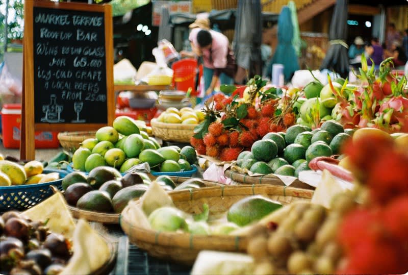 FRUIT & VEG SHOP  $19,000 All offers welcome [2604211D]