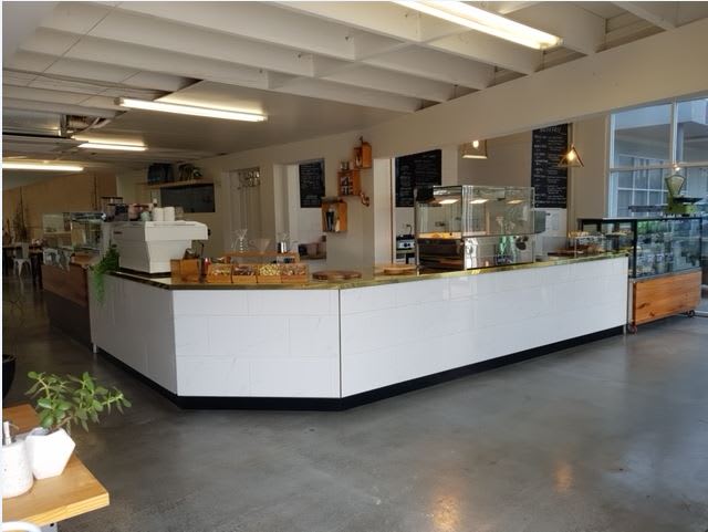 ***** Perfect 5 Day Industrial Café ***** ***** Perfect 5 Day Industrial Café *****