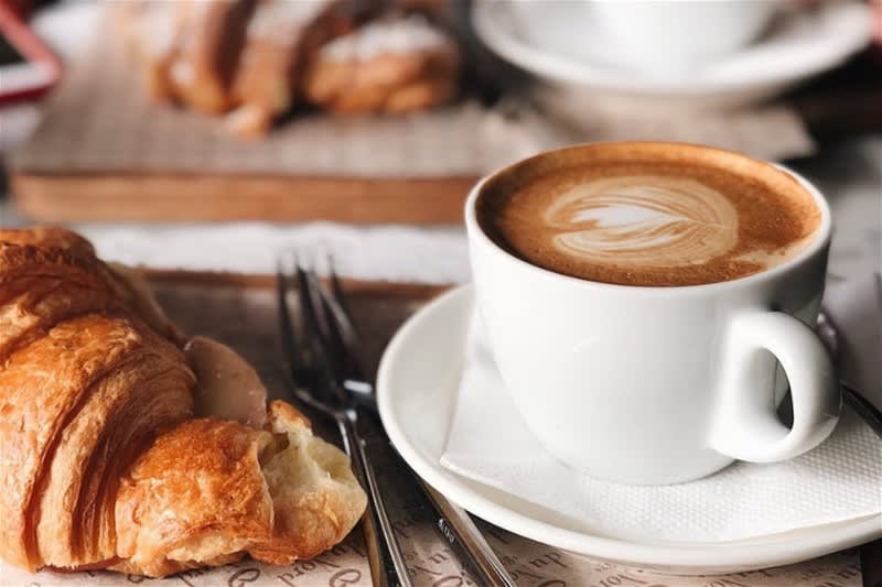 Price Reduced to Sell - Landmark Pakington St Café Price Reduced to Sell - Landmark Pakington St Café