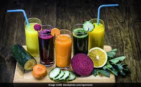 Cafe, Juice Bar with Irreplaceable location Burleigh Heads, $240K for sale