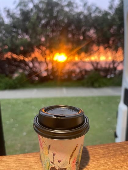Profitable Beachside Mobile Coffee Van - Prime Location Profitable Beachside Mobile Coffee Van - Prime Location
