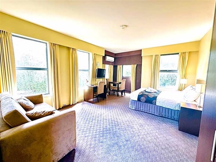 Leasehold Motel for Sale  Prime Ballarat Location