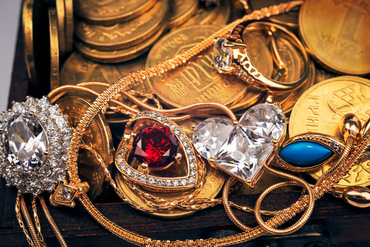 Established Dual-Site Melbourne CBD Jewellery Business | QVM Fully Managed + Bonus Kiosk Included [2605082]