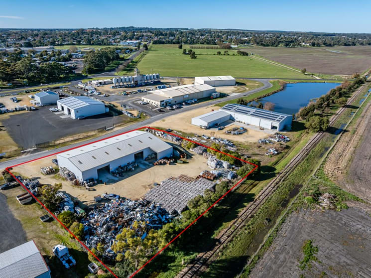 Naracoorte Recyclable Centre - Exceptional Regional Business Opportunity Naracoorte Recyclable Centre - Exceptional Regional Business Opportunity