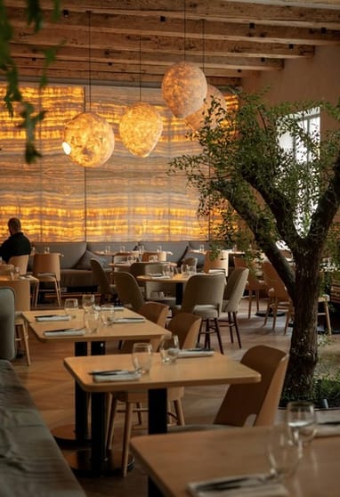 Premium Bar / Restaurant Setting - Weekly Sales - $31,813 Prime Byron Bay location Premium Bar / Restaurant Setting - Weekly Sales - $31,813 Prime Byron Bay location