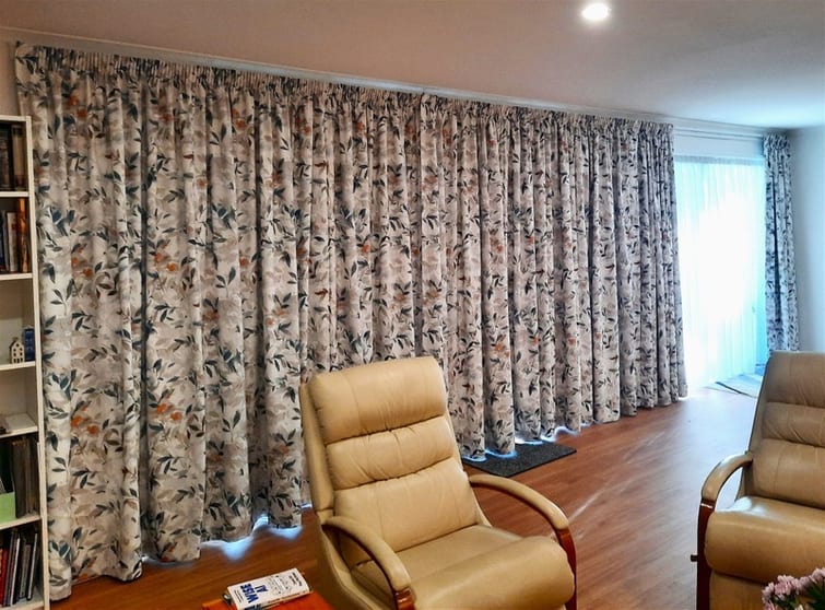 Established Curtains & Blinds Business Established Curtains & Blinds Business