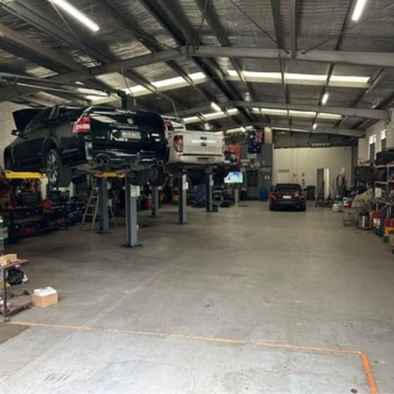 Renowned Automotive Service and Repair Business for Sale-Busy Bayswater, VIC Location-Strong Turnover: $320,000-Vehicle & Equipment Included-Growth Prospects-Asking Price: $140,000 Renowned Automotive Service and Repair Business for Sale-Busy Bayswater, VIC Location-Strong Turnover: $320,000-Vehicle & Equipment Included-Growth Prospects-Asking Price: $140,000