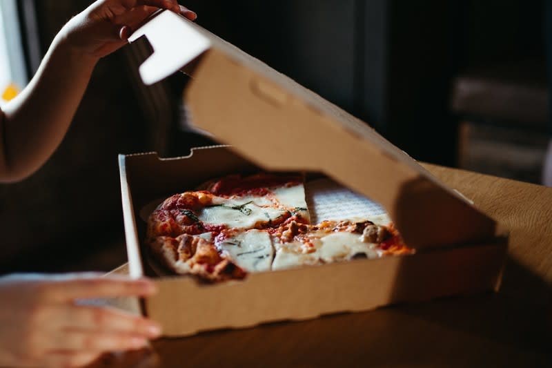 Popular Pizza & Pasta Takeaway  Strong $12K$14K Weekly Takings [2609112]