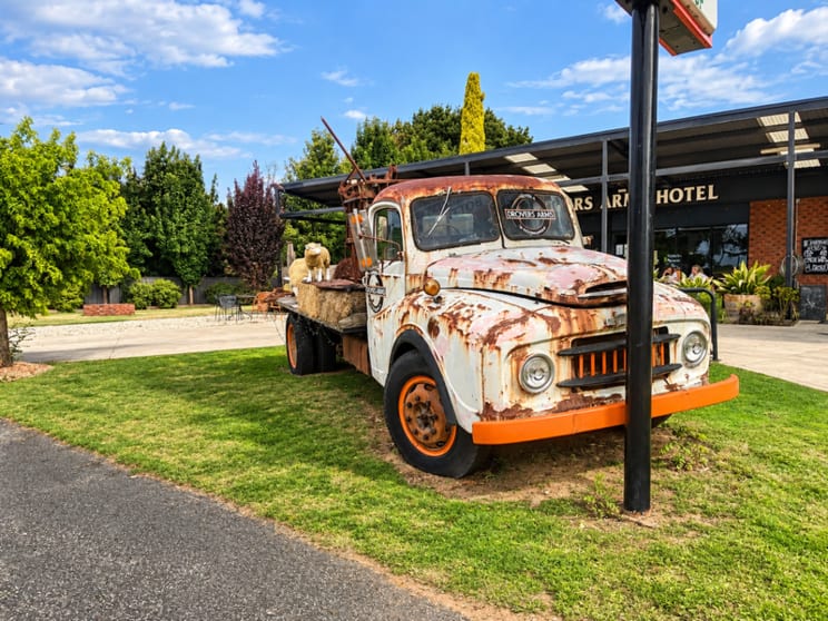 Drovers Arms Hotel - Freehold & Going Concern | Goornong