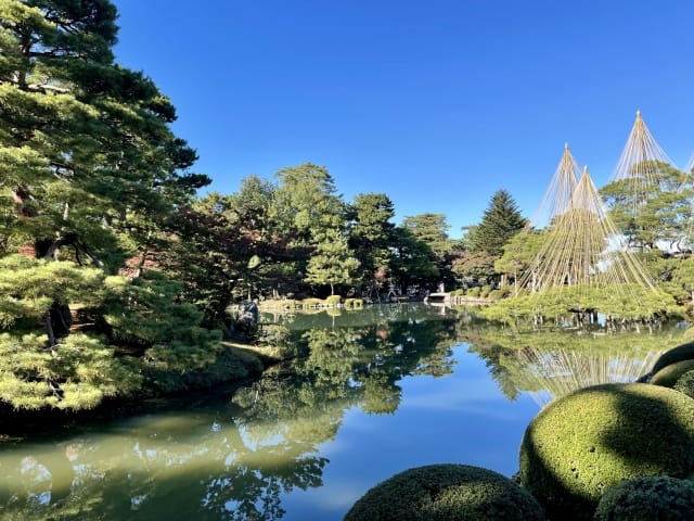 A Garden Reflecting Japanese Aesthetic Sensibilities