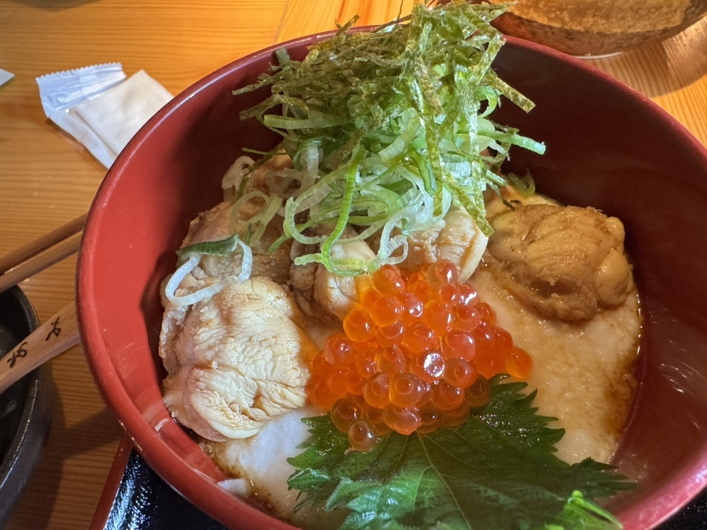 Exquisite Dishes Using "Wajima Pufferfish" and "Blackthroat Seaperch" Procured by the Owner Through Unique Routes