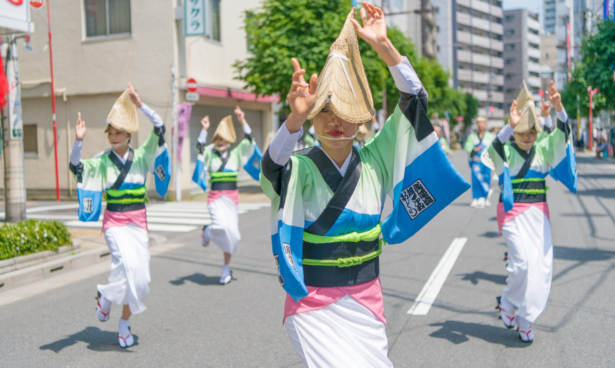Asakusabashi Red-&-White Marronnier Festival