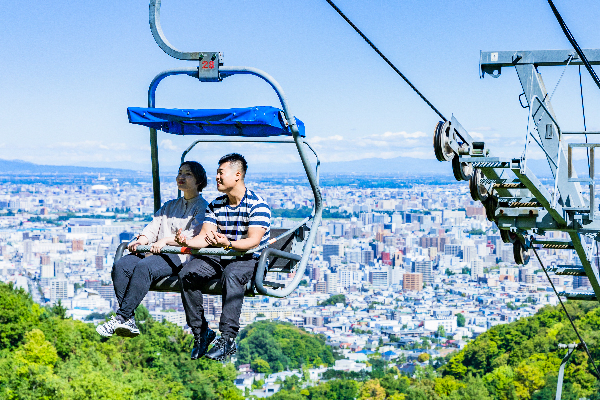 Feel Like a Ski Jump Athlete on the "Two-Person Chairlift"