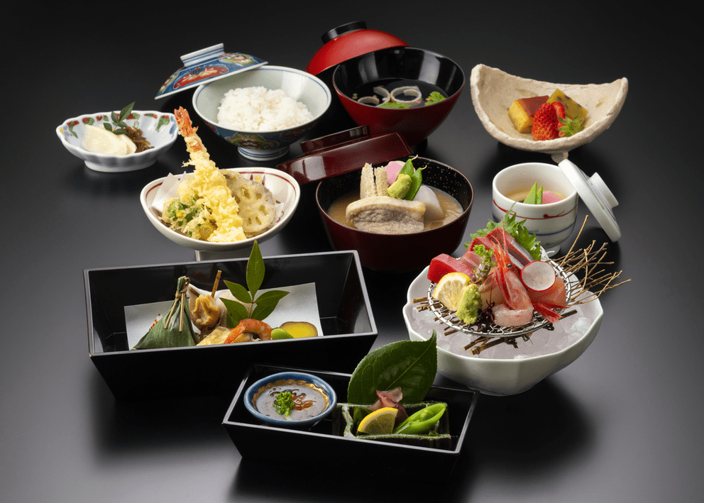 First-Class Kaga Dish