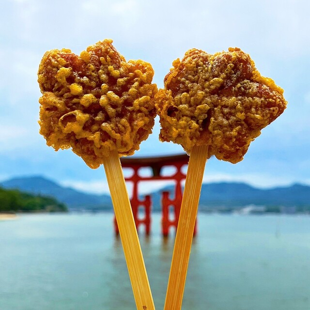 Fried Momiji Manju (Momijido Main Store)