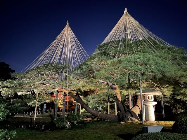 Kanazawa Castle・Kenroku-en Shiki Monogatari (Four Seasons Story)