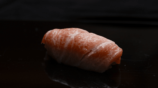 Long-Lasting Aftertaste Sushi That Makes You Feel "Delicious, Sincerely" as Also Stated in the Concept