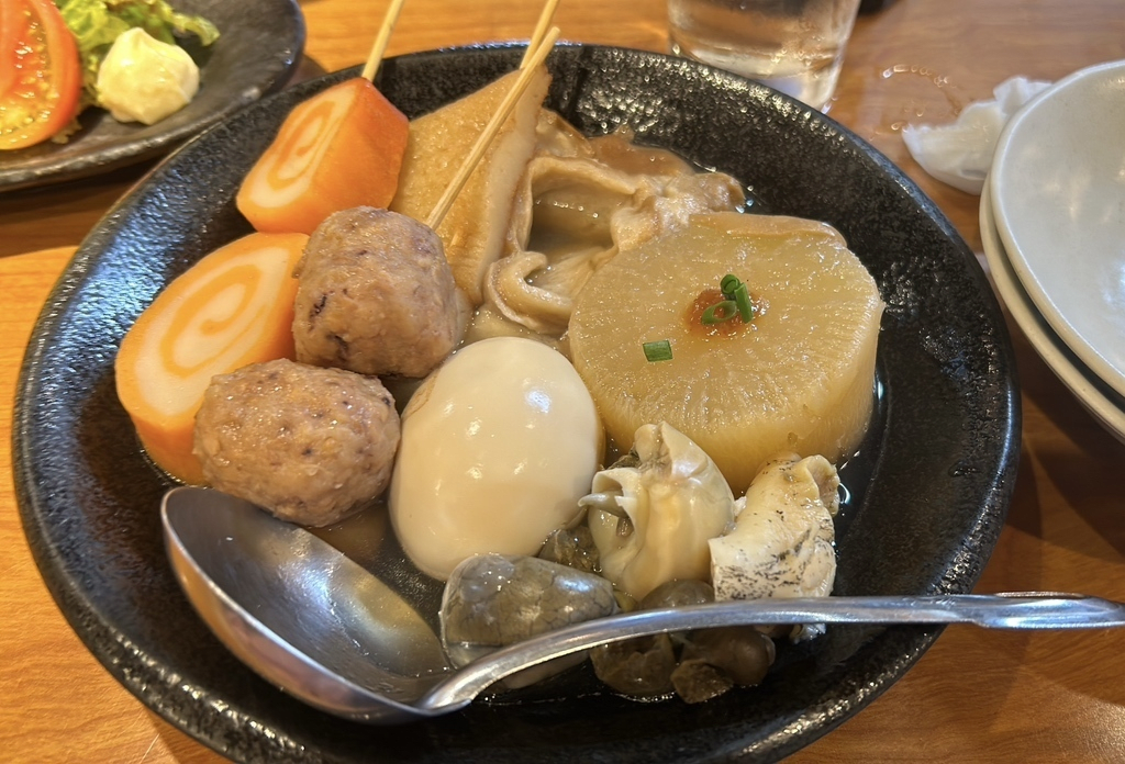 Carefully Selected Ingredients Infused with Exquisite Dashi