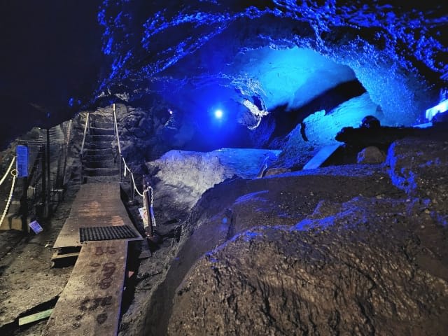Narusawa Ice Cave