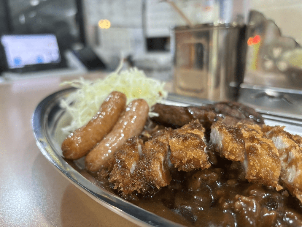 What are the characteristics of Kanazawa Curry?