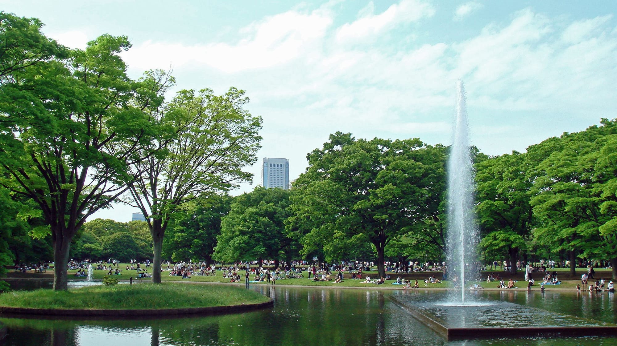 Yoyogi Park.jpeg