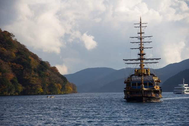 Hakone Sightseeing Cruise