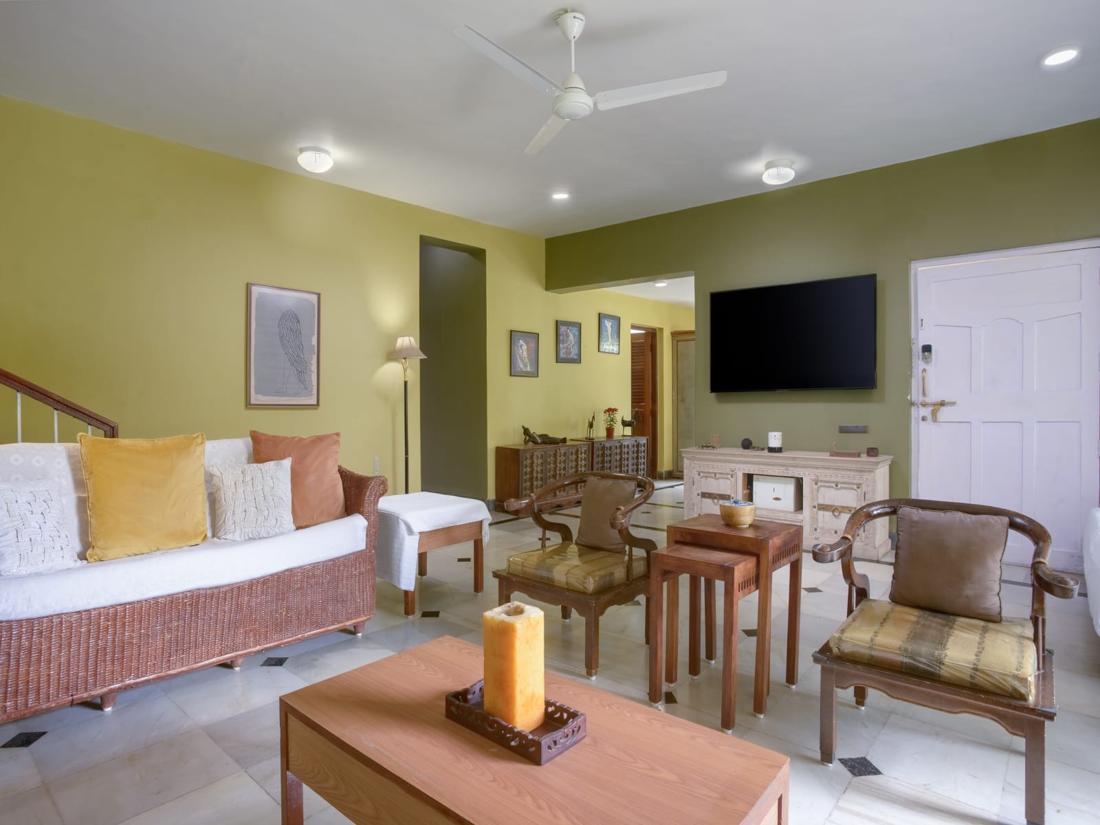 Sitting Room – Perfect for Family Time