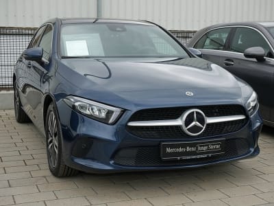 Mercedes-Benz A 220