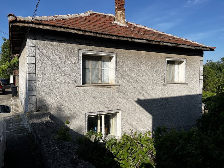 Къща в село Чешнегирово село Чешнегирово