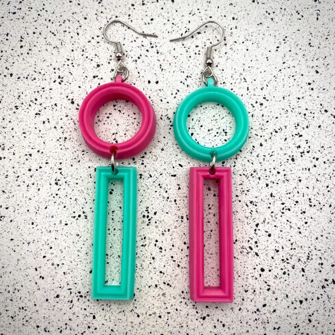 Turquoise / Pink Mismatch Circle Earrings: Quirky mismatch design 3D printed in lightweight resin. More colours available.